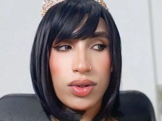 AithanaQueen online webcam show