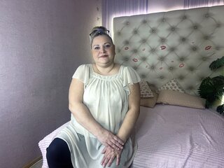 KiraDessa nude live livejasmin