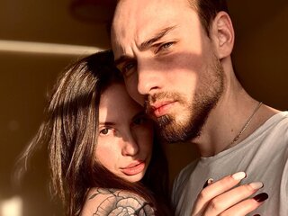 LizaandKevin online pussy show